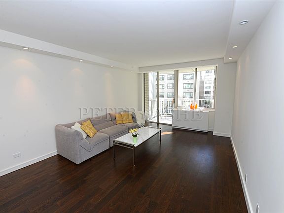 5th image of 220 E 65th St APT 4D