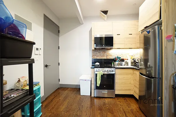 Rented by Rennit Inc. | media 4