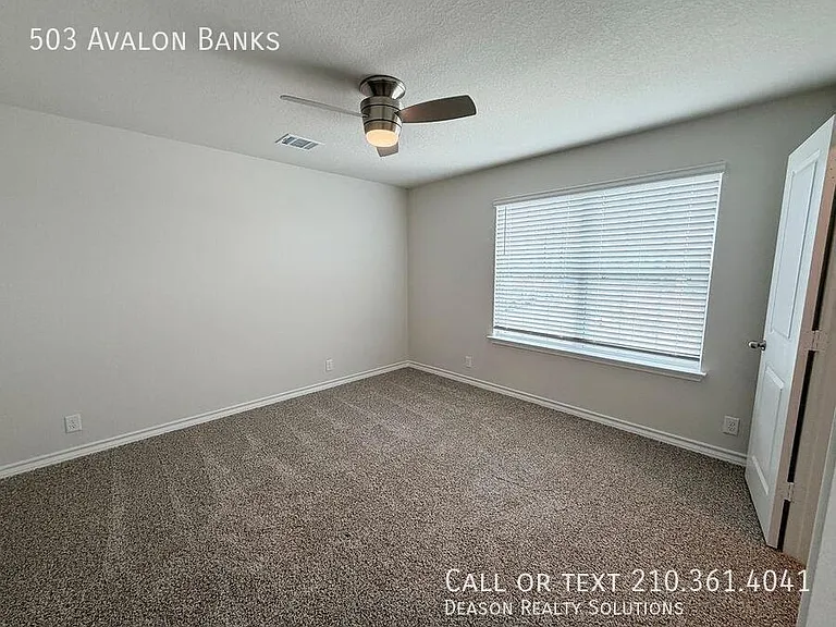 503 Avalon Banks — Photo 17