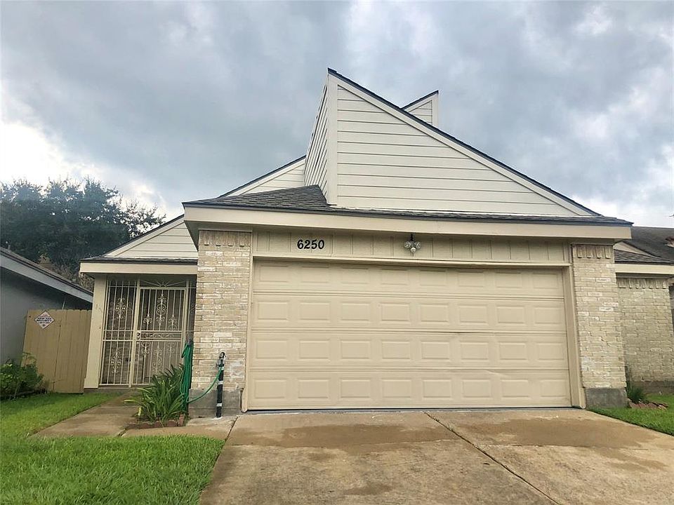 1st image of 6250 Briar Glade Dr