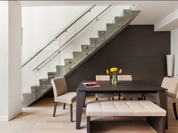 540 West 49th Street image 8 of 9