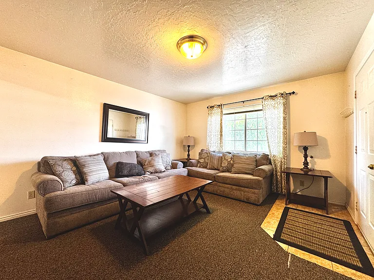 536 N 600 E — Photo 13