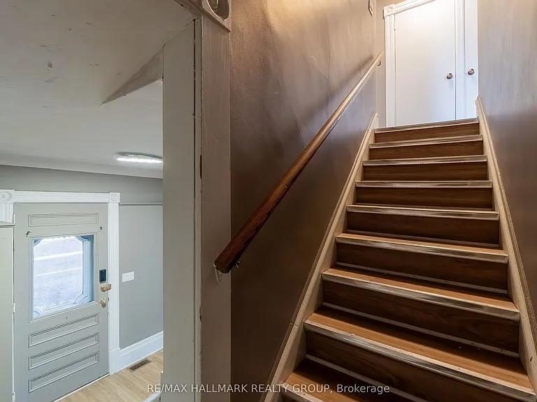 2590 Carp Rd — Photo 13