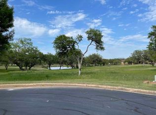 2105 Chipshot Ct, Spicewood, TX 78669