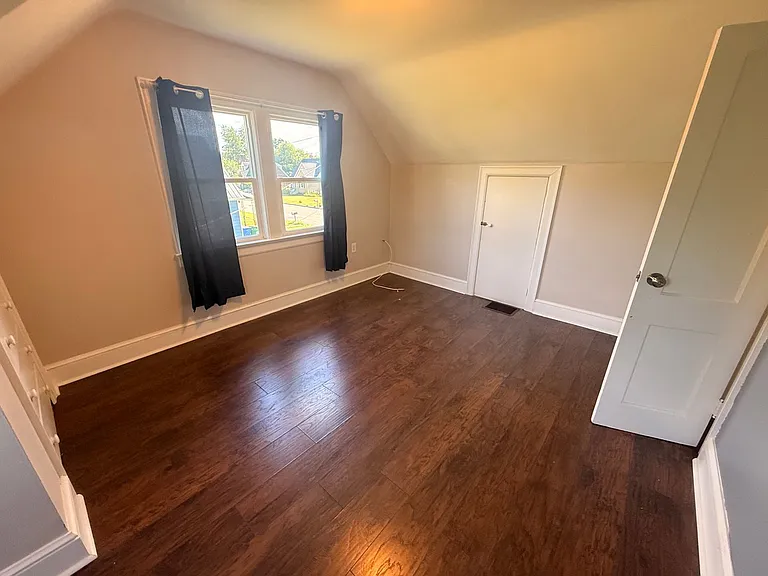 211 Hagan St — Photo 20