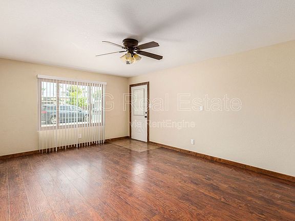 5th image of 319 E Riviera Dr