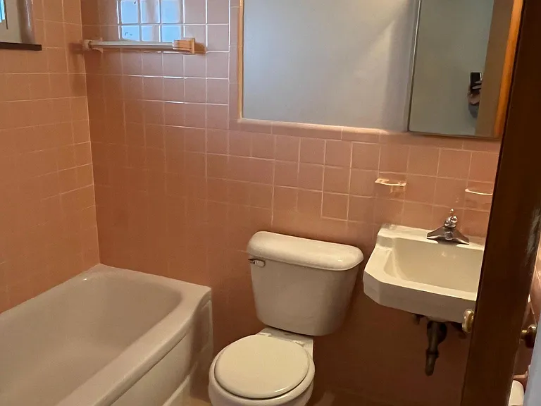 803 Wyandotte Ave #803 — Photo 9