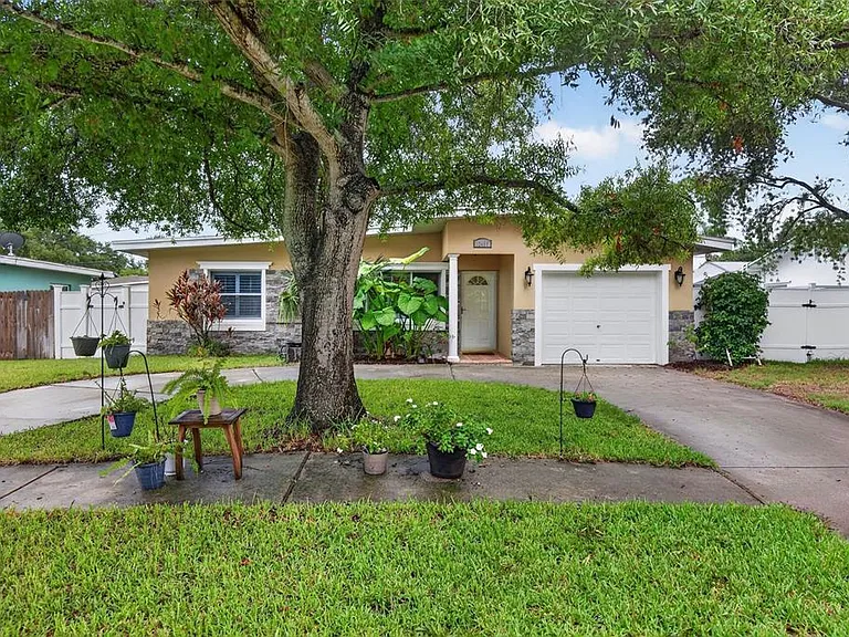 12496 136th Ln — Photo 42