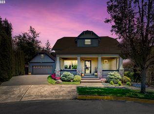 833 Meadow Butte Loop, Eugene, OR 97401