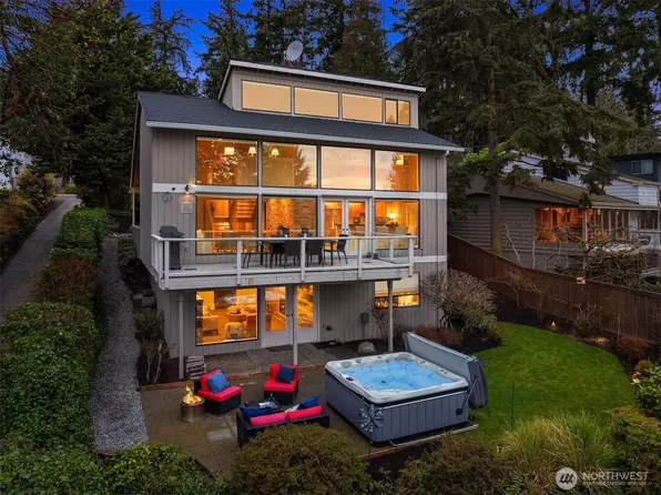 6816 96th Avenue SE, Mercer Island, WA 98040