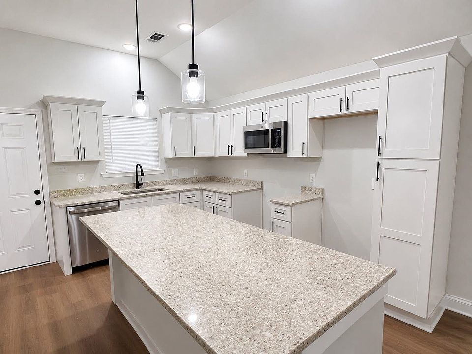 2440 Sparks St, Memphis, TN 38106 | Zillow