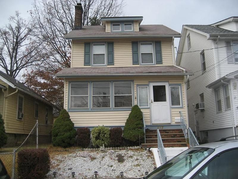 1st image of 417 De Witt Ave