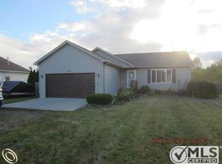 1332 Allen Rd, Smiths Creek, MI 48074