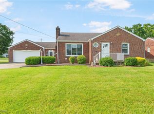 230 Hamilton Blvd, Struthers, OH 44471