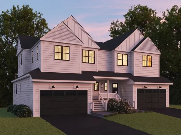 83 Oliver Pond Cir #7, Franklin, MA 02038