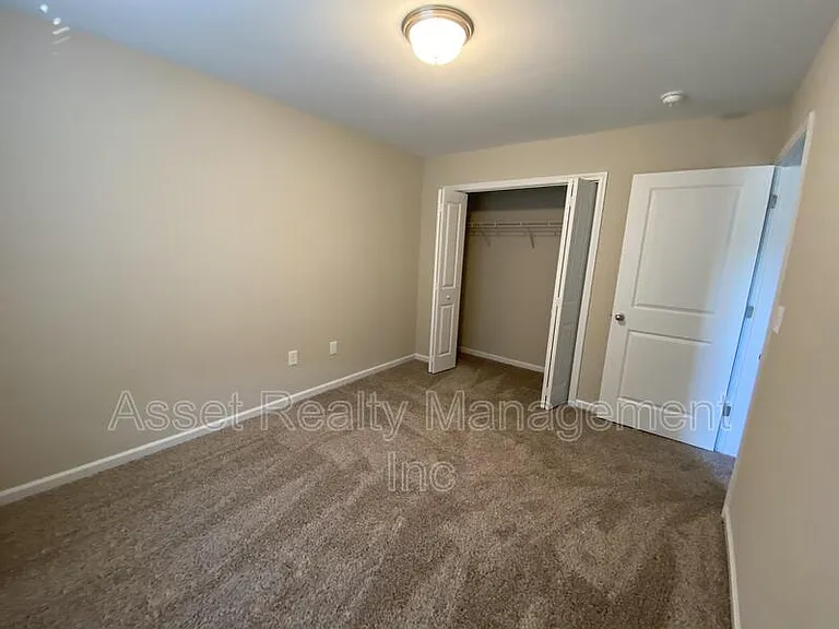 1116 Cloud View Dr — Photo 23