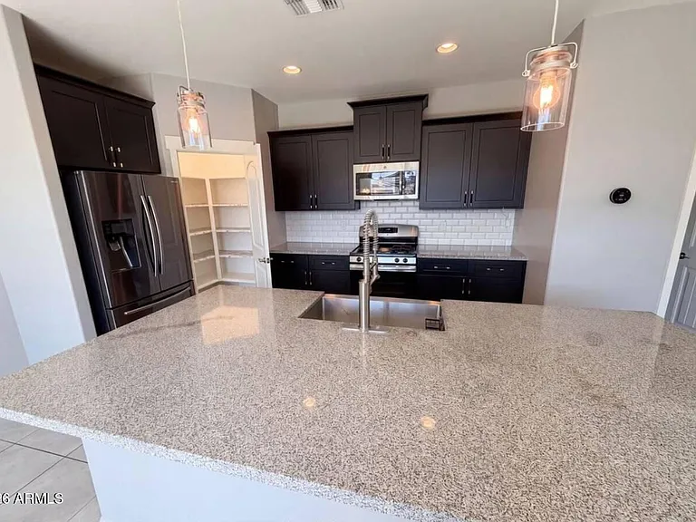 14862 W West Pershing St — Photo 4