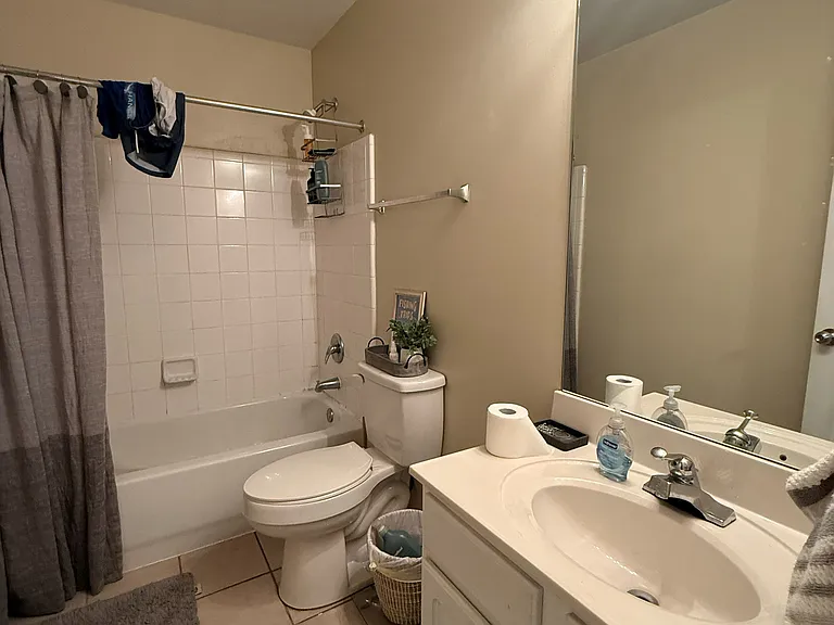 1035 Barnett Shoals Rd #411 — Photo 8