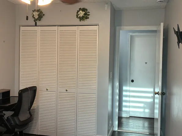4970 NW 91st Ter, Sunrise, FL 33351
