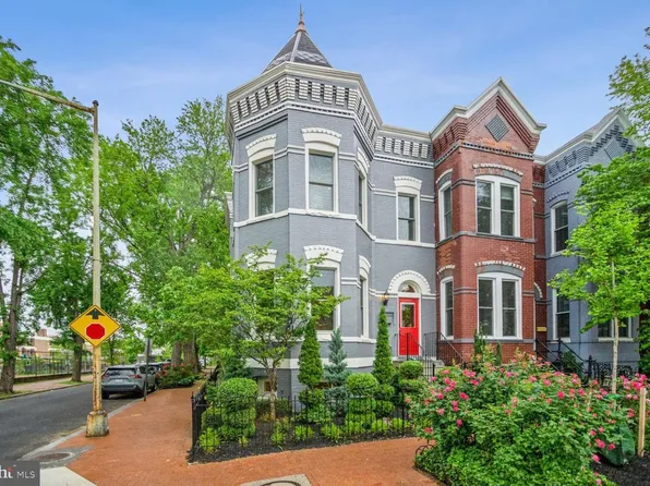 623 6th St NE, Washington, DC 20002