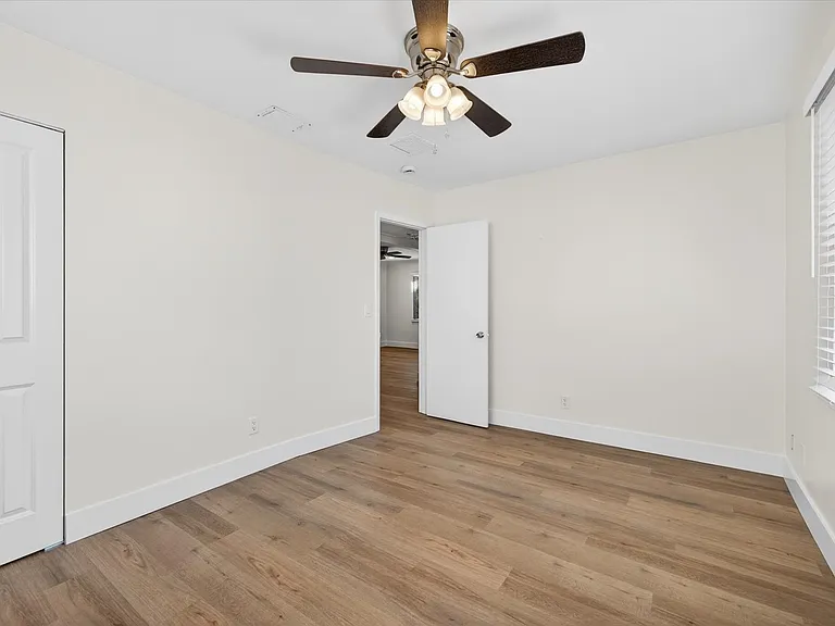 2520 2nd Ave N — Photo 11