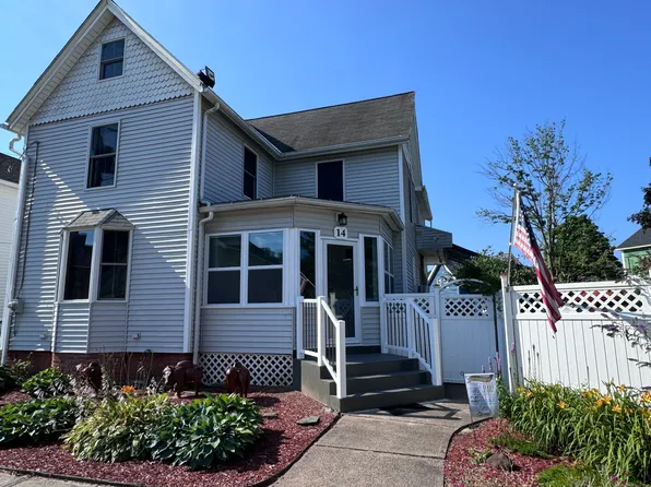 14 Olive Street, Windsor Locks, CT 06096
