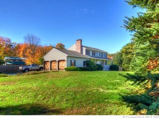 5 Juniper Dr, Granby, CT 06035
