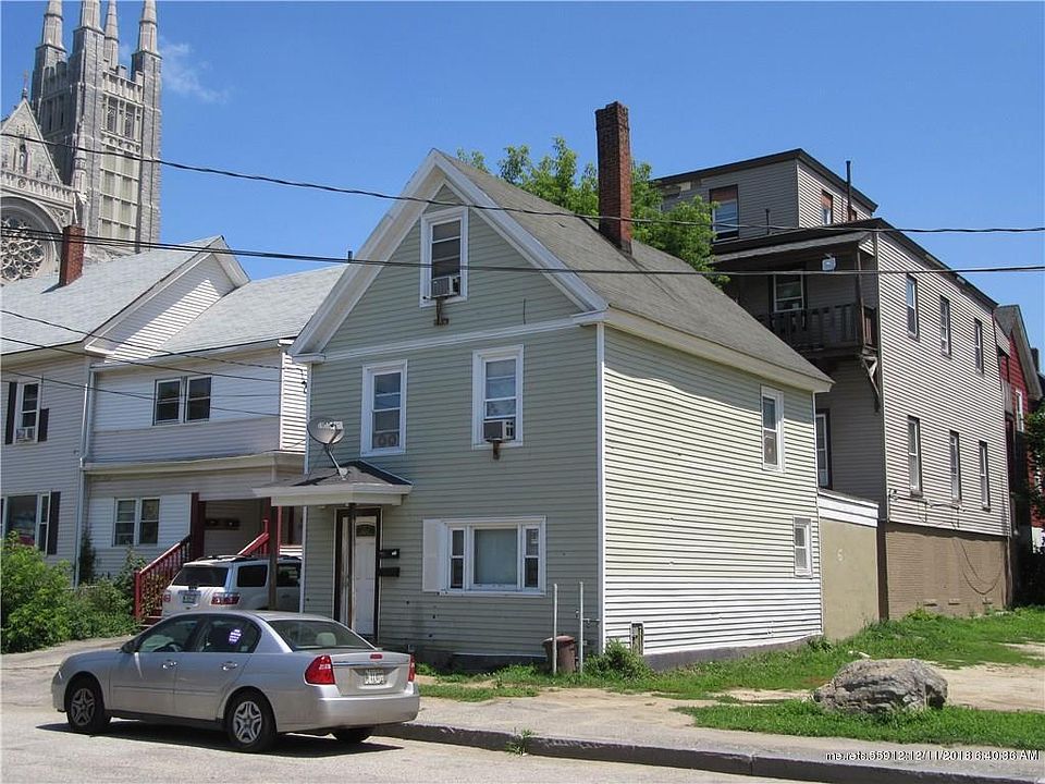 2nd image of 40 Pierce St