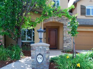 958 Oliver Ct, Woodland, CA 95776