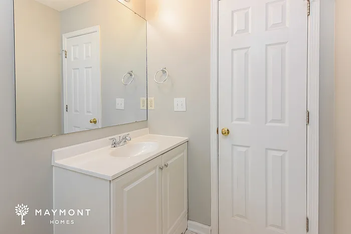 6409 Deerwood Pl — Photo 12