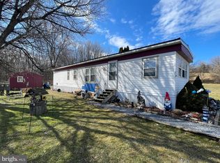 4 Oxford Dr, Selinsgrove, PA 17870