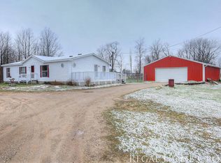 7341 Marble Rd, Howard City, MI 49329