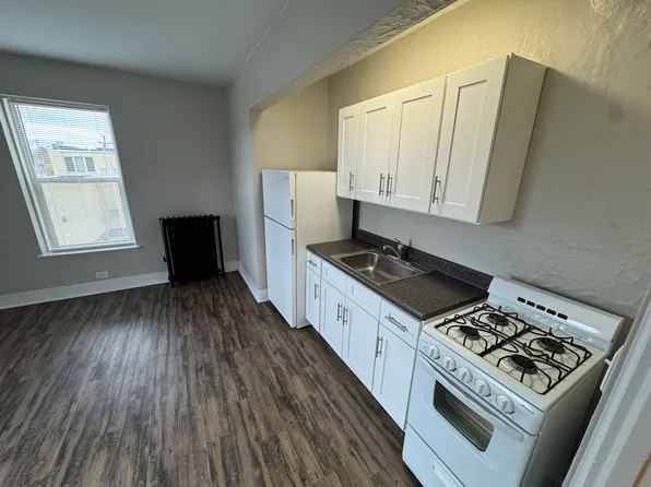 15707 Detroit Ave APT 14, Lakewood, OH 44107