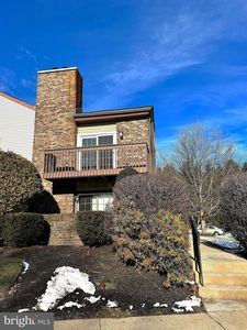 632 Palmer Ln, Morrisville, PA, 19067
