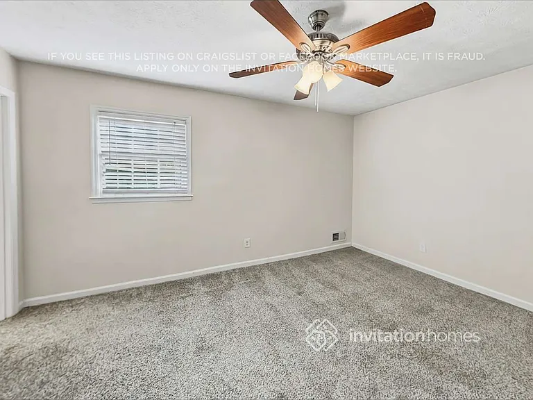 1379 Hidden Cir — Photo 9