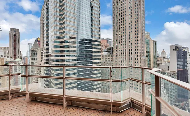 Sold by Platinum Properties | media 1