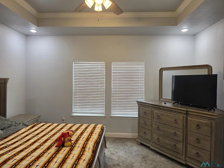 208 Nonpareil Ln — Photo 12
