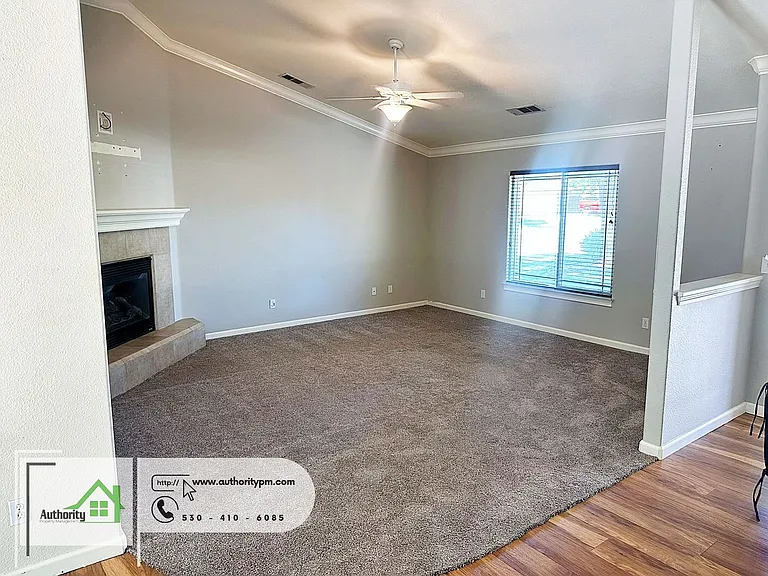 2709 Citrine Ave — Photo 6