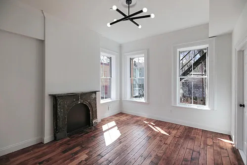 77 Chambers St #2 Photo 1