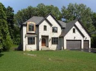 9 Alton Rd, Prospect Heights, IL 60070