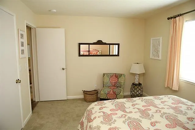 1630 Dolphin Dr — Photo 11