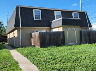 2006 Lawndale Ave, Victoria, TX 77901