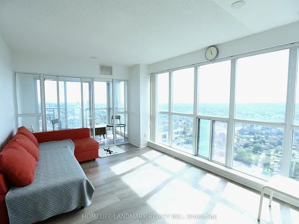 50 Town Centre Ct #3710, Toronto, ON M1P 0A9