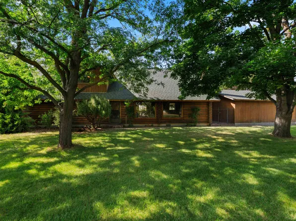 8855 W Tarp Dr, Boise, ID 83709