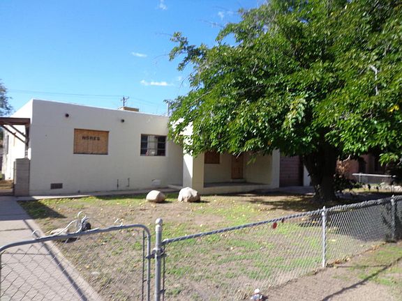 2nd image of 1002 Palo Duro Ave NW