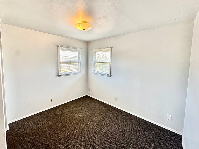 728 Saint Charles St #3 — Photo 14