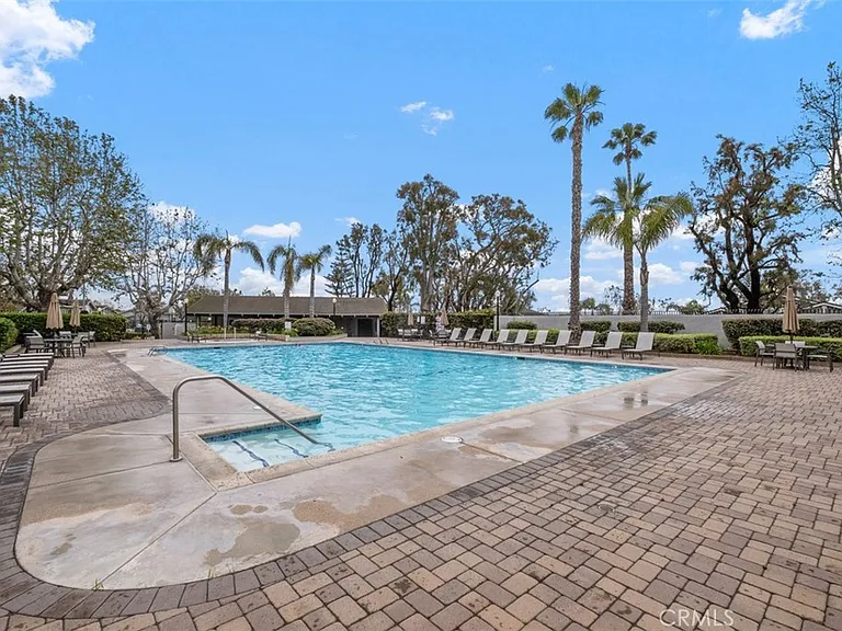 3386 Calle La Veta — Photo 35