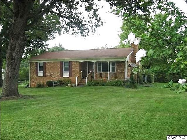 1st image of 225 Mount Burgha Ln