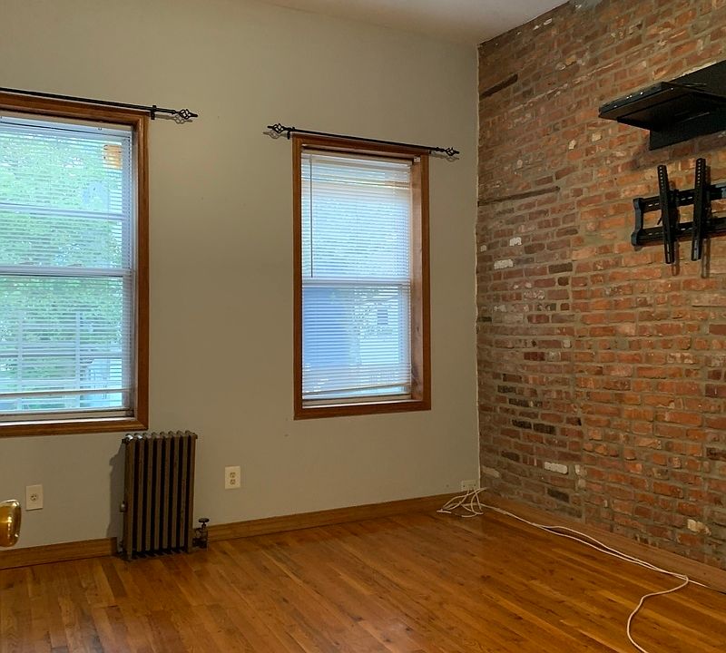 1st image of 618 6th Ave #2