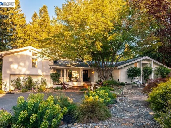 31 Arjang Ct, Alamo, CA 94507